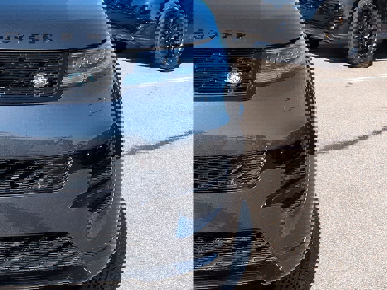 New 2026 Land Rover Range Rover Sport Dynamic SE AWD/4WD image 10