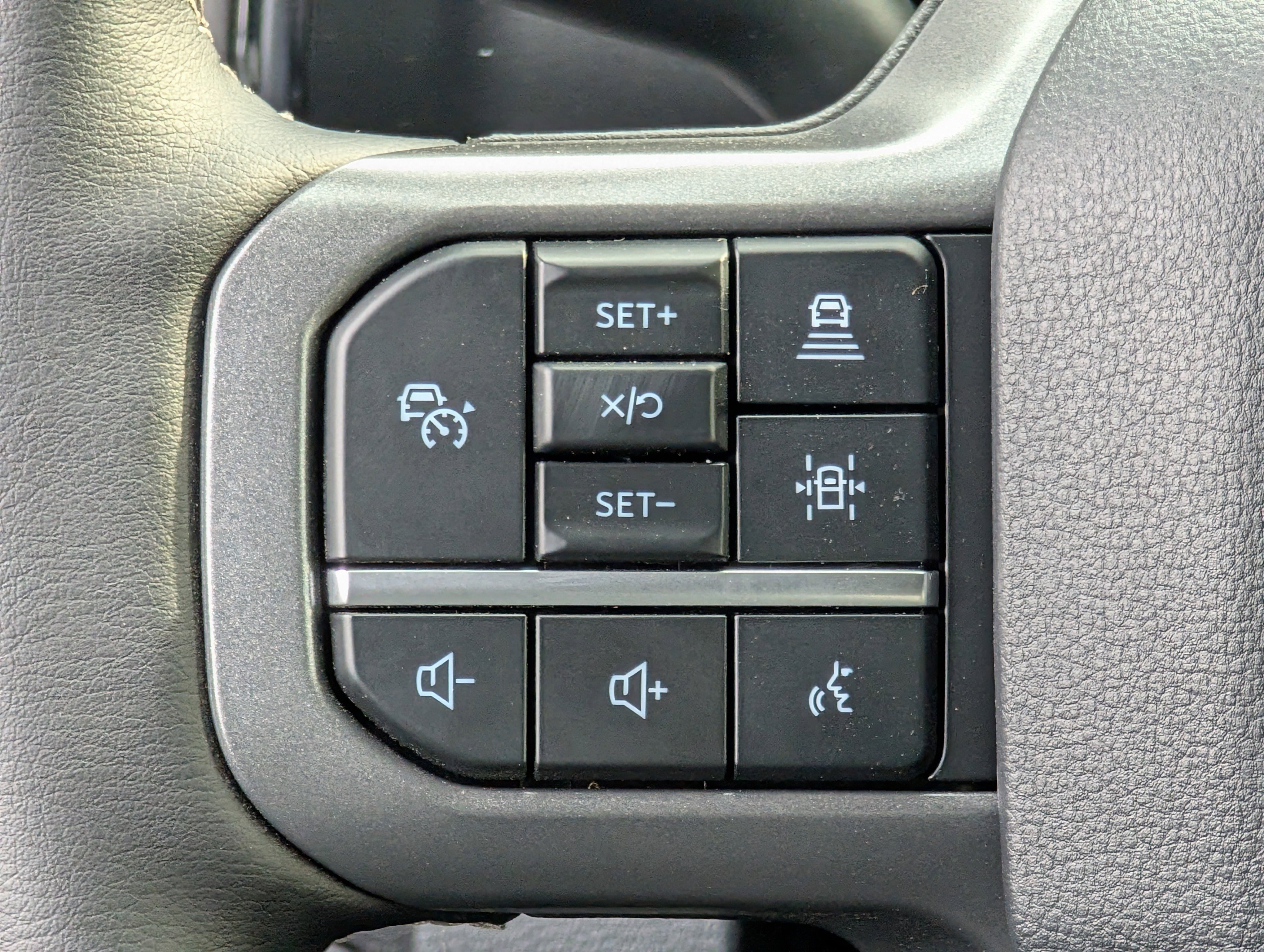 New 2026 Ford F250 Lariat image 15