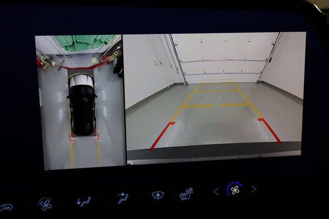 New 2024 Chevrolet Blazer EV LT image 22