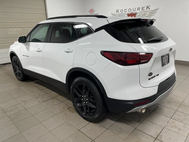 Used 2023 Chevrolet Blazer LT w/ Convenience Package AWD/4WD image 4