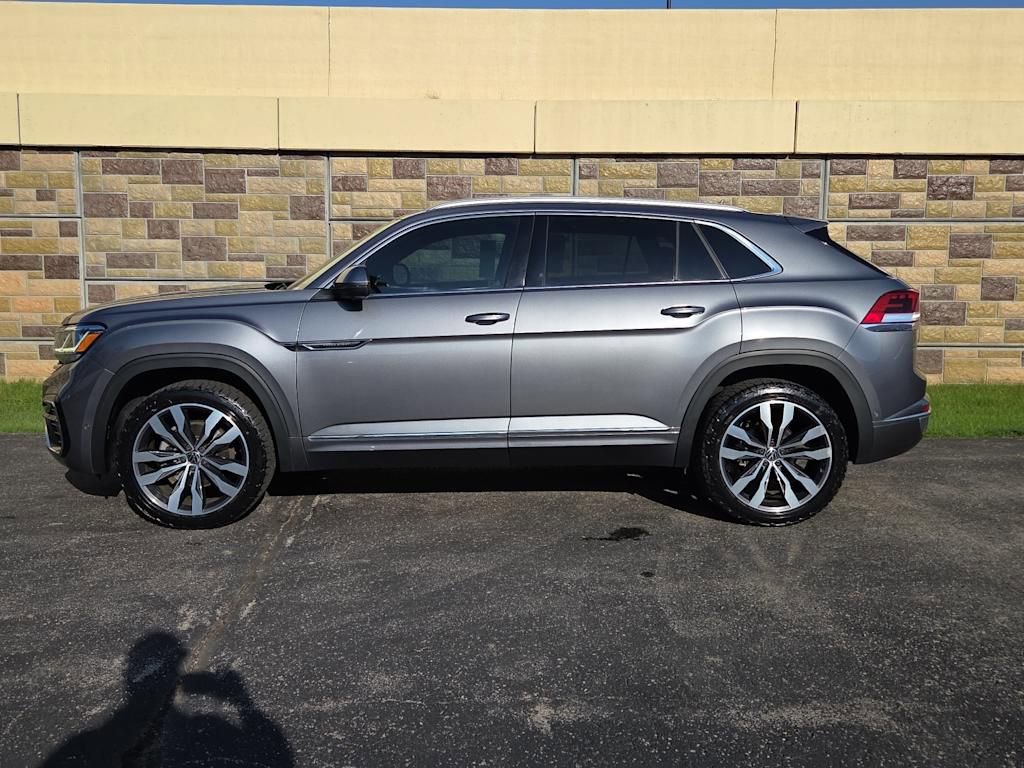 Used 2020 Volkswagen Atlas Cross Sport SEL Premium R-Line image 34