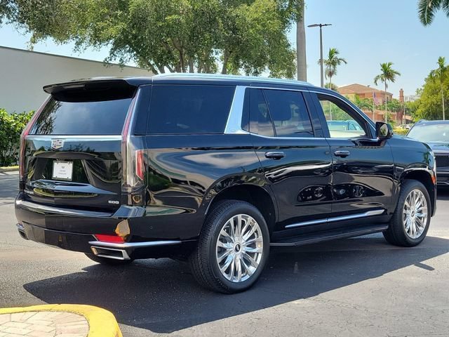 Used 2021 Cadillac Escalade Premium Luxury AWD/4WD image 5