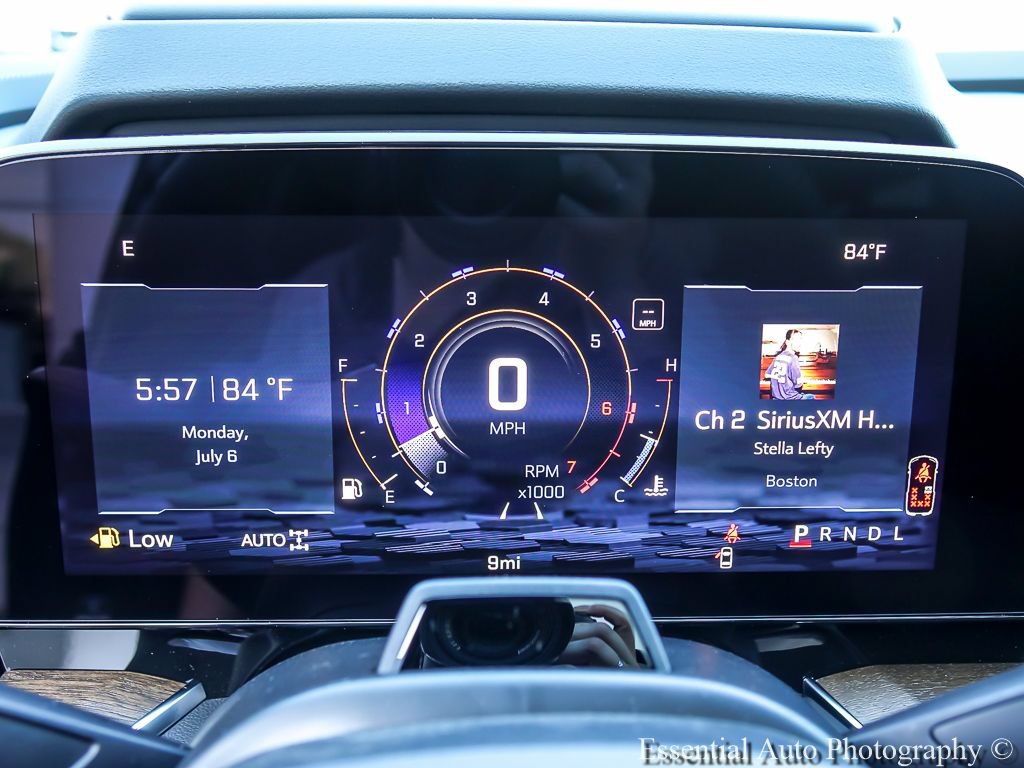 New 2026 Chevrolet Suburban High Country AWD/4WD image 4