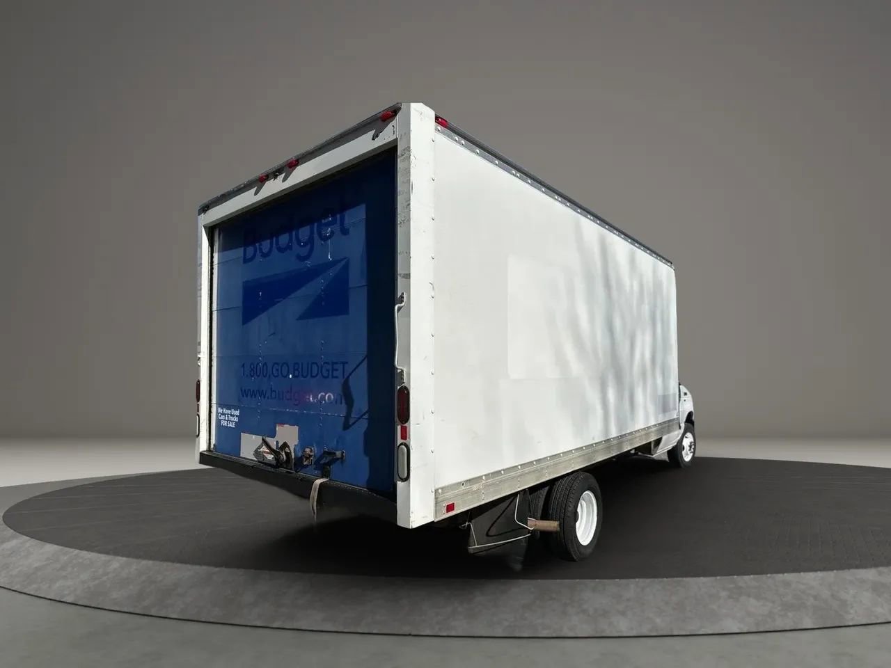 Used 2016 Ford E-350 and Econoline 350 Super Duty image 4