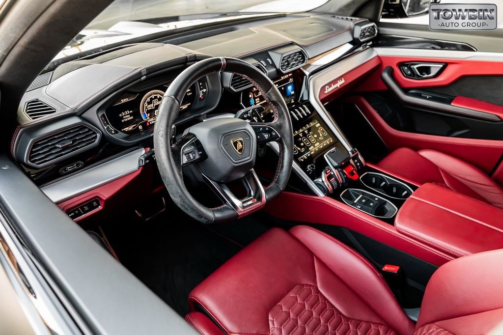 Used 2020 Lamborghini Urus AWD/4WD image 15
