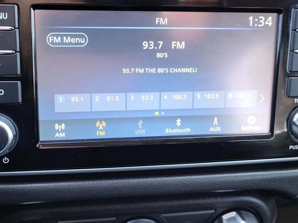 Used 2025 Nissan Versa S FWD image 13
