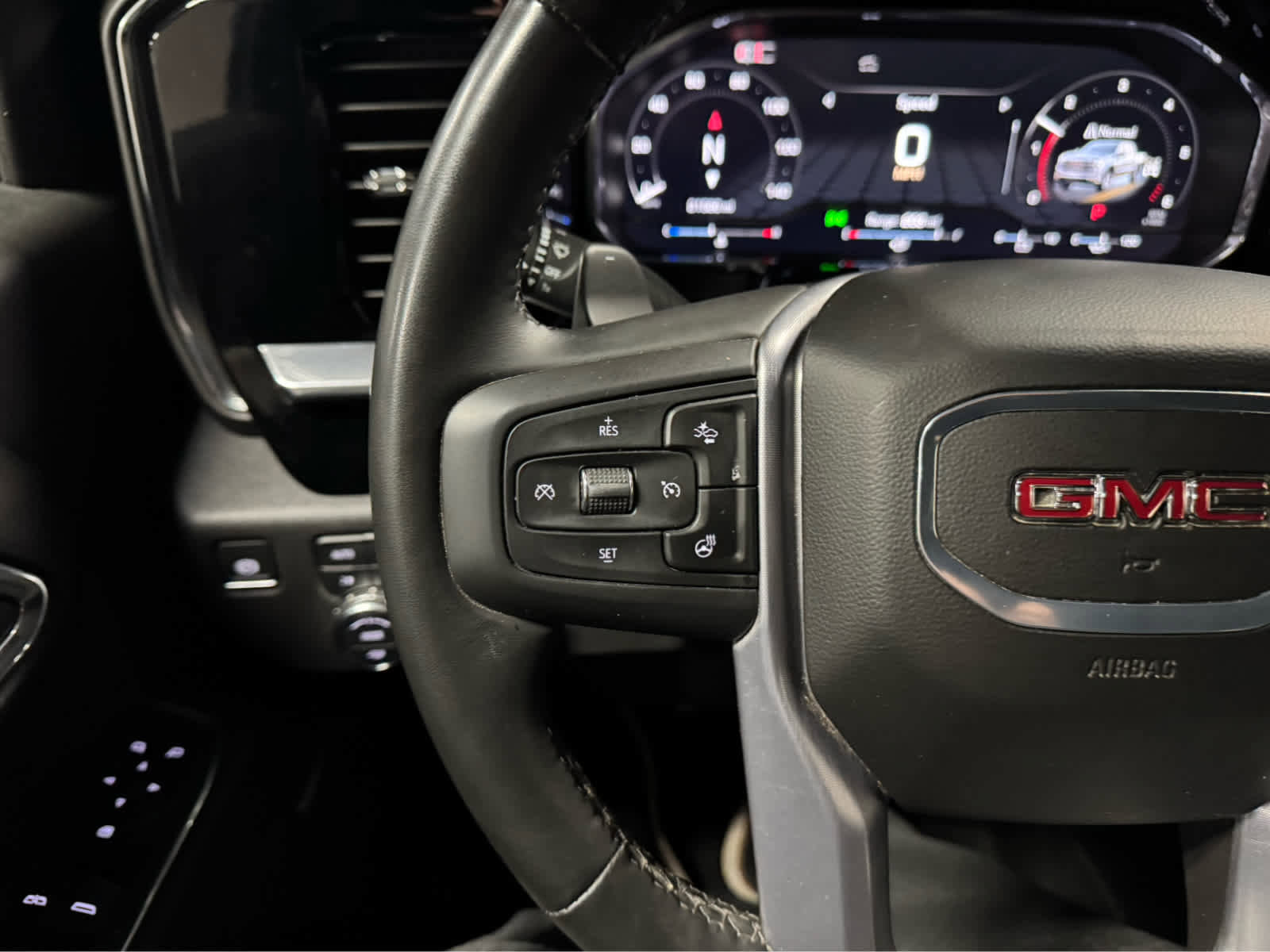 Certified 2024 GMC Sierra 1500 Elevation w/ Preferred Package image 19