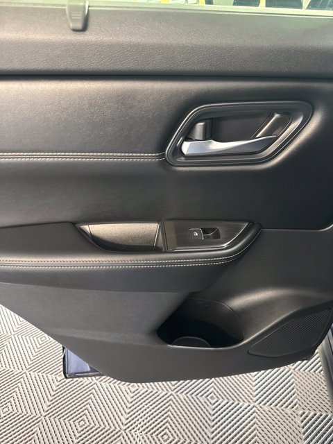 Certified 2025 Nissan Rogue SL w/ SL Premium Package FWD image 24