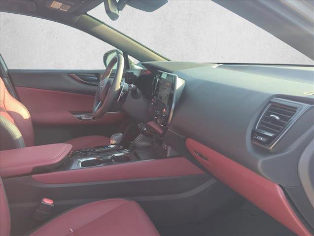 Used 2024 Lexus NX 250 NX 250 w/ Towing Package (2000 Lbs) image 23