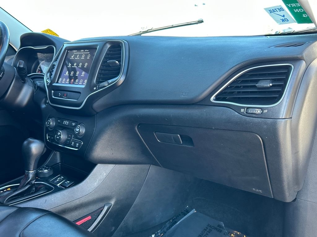 Used 2019 Jeep Cherokee Trailhawk w/ Comfort/Convenience Group image 9