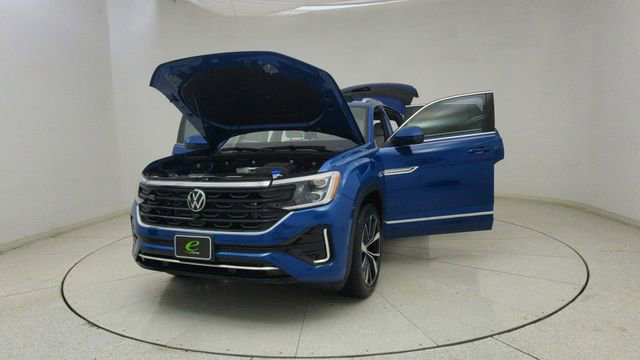 Used 2025 Volkswagen Atlas Cross Sport SEL Premium R-Line AWD/4WD image 72