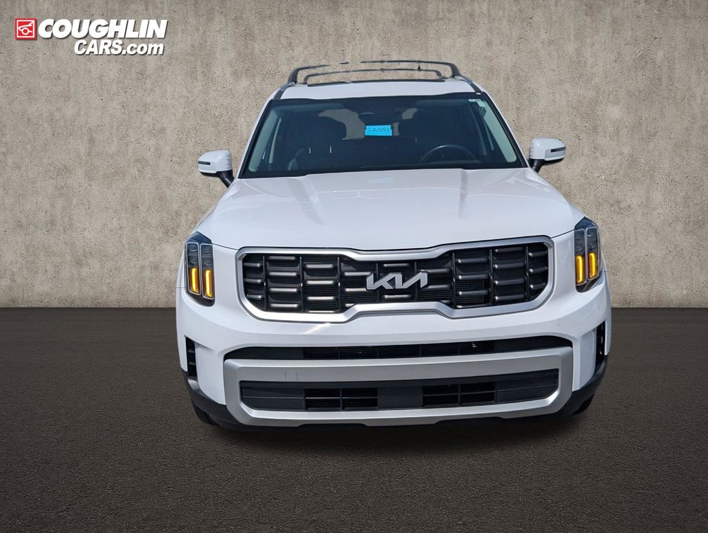 Used 2024 Kia Telluride S w/ S Sunroof Package image 2