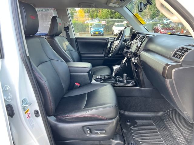 Used 2019 Toyota 4Runner TRD Off-Road Premium image 10
