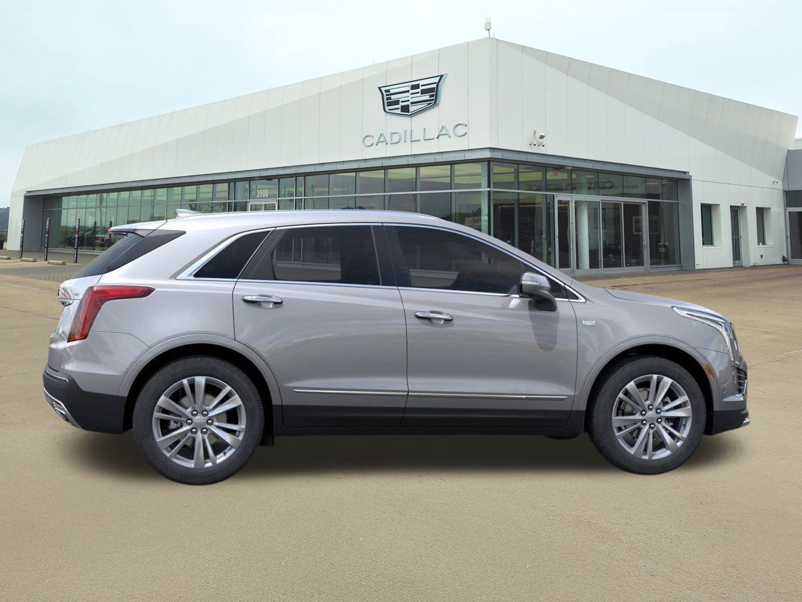 New 2026 Cadillac XT5 Premium Luxury w/ Driver Assist Package FWD image 5