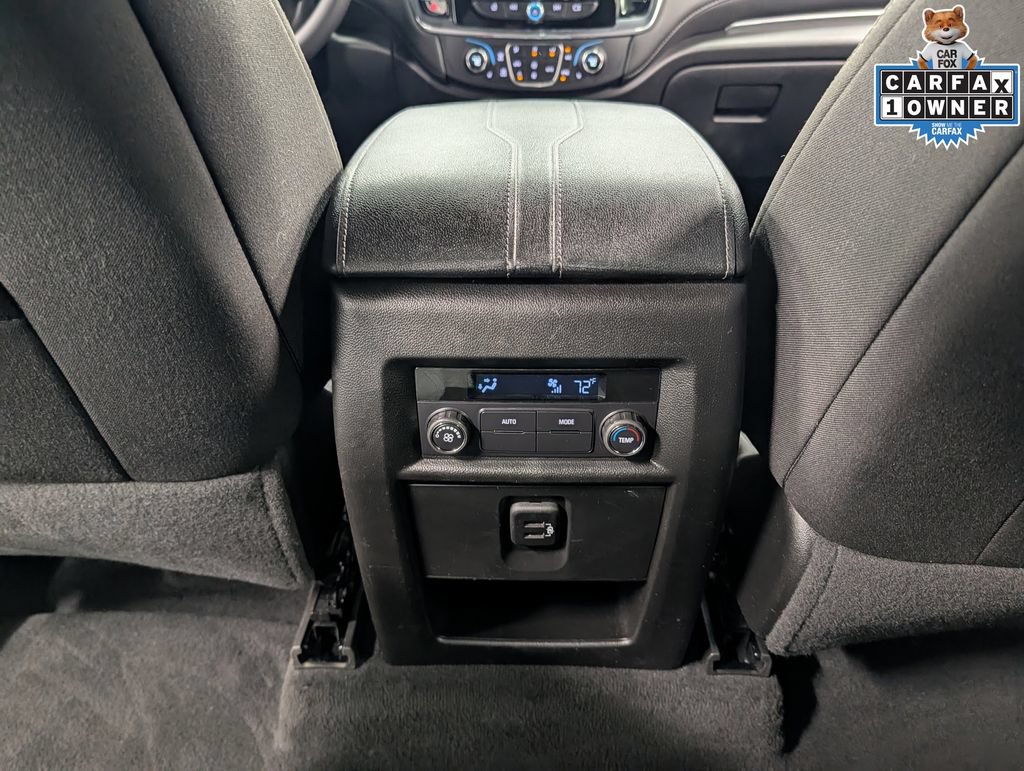 Used 2023 Chevrolet Traverse LT FWD image 28