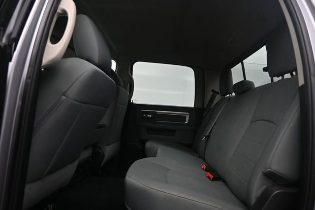 Used 2020 RAM 1500 Classic SLT AWD/4WD image 11