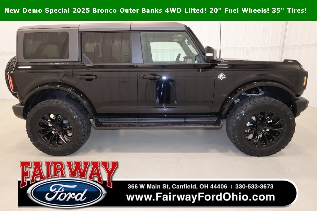 New 2025 Ford Bronco Outer Banks