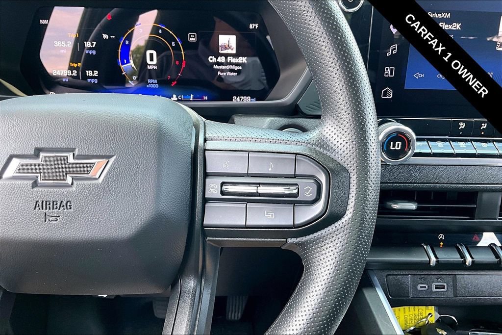 Used 2025 Chevrolet Colorado Trail Boss AWD/4WD image 14