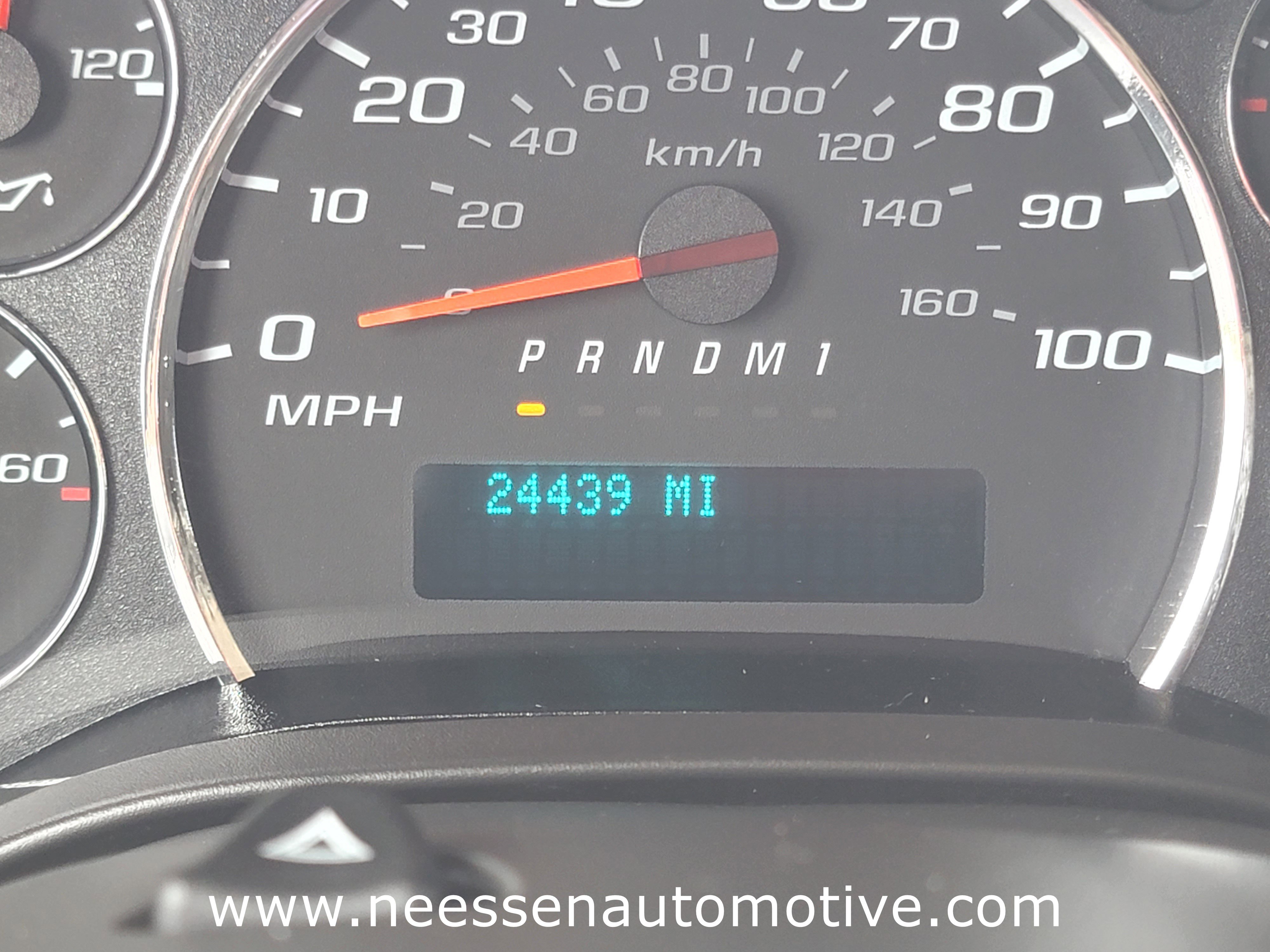 Used 2023 Chevrolet Express 2500 w/ Driver Convenience Package image 20