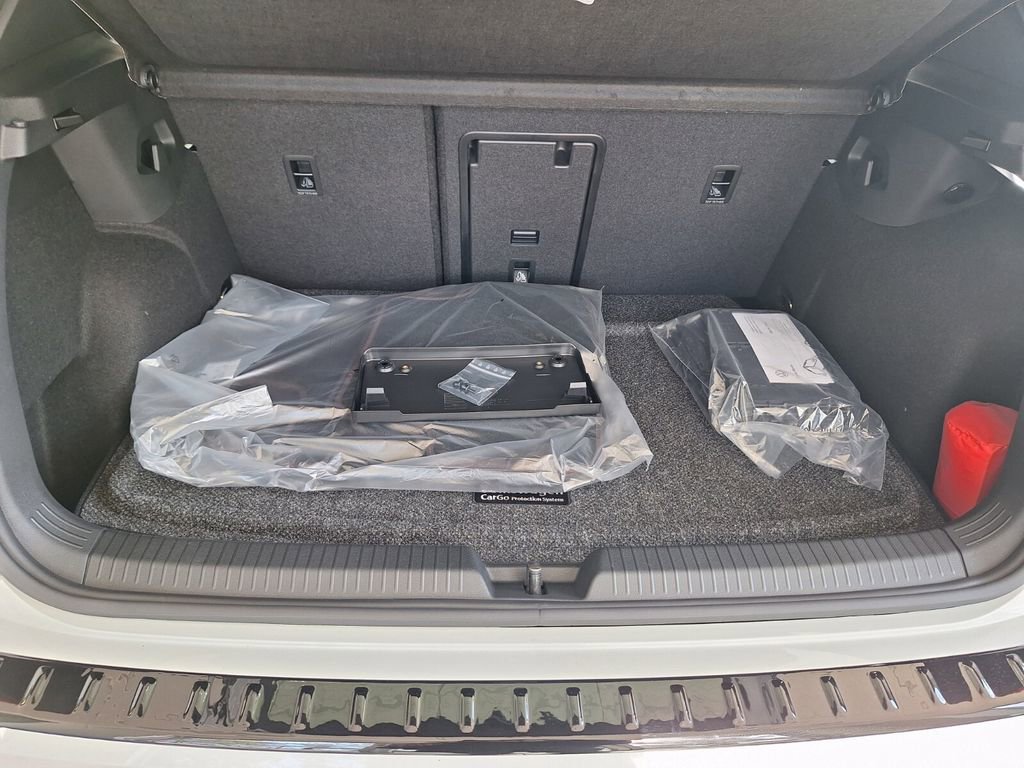 New 2026 Volkswagen GTI SE image 24