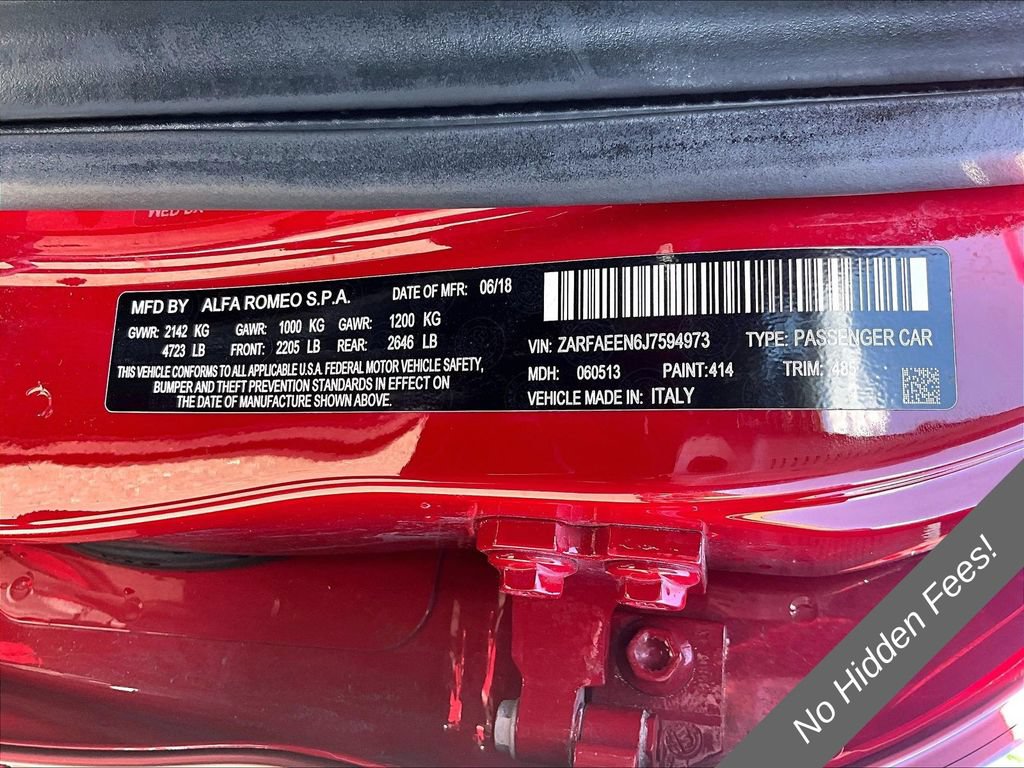 Used 2018 Alfa Romeo Giulia Ti w/ Quick Order Package 22X Lusso AWD/4WD image 28