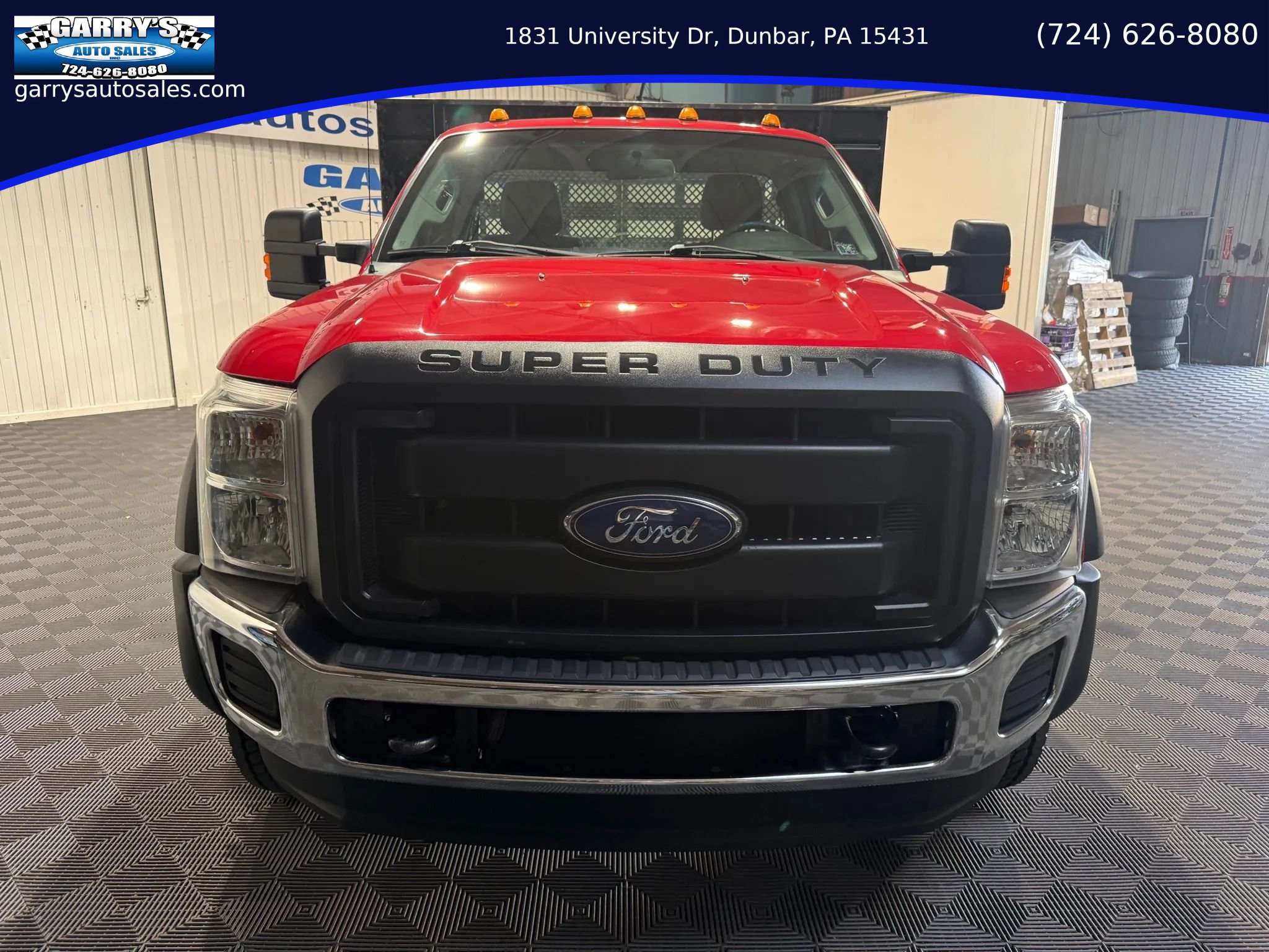Used 2014 Ford F550 2WD Regular Cab Super Duty image 2