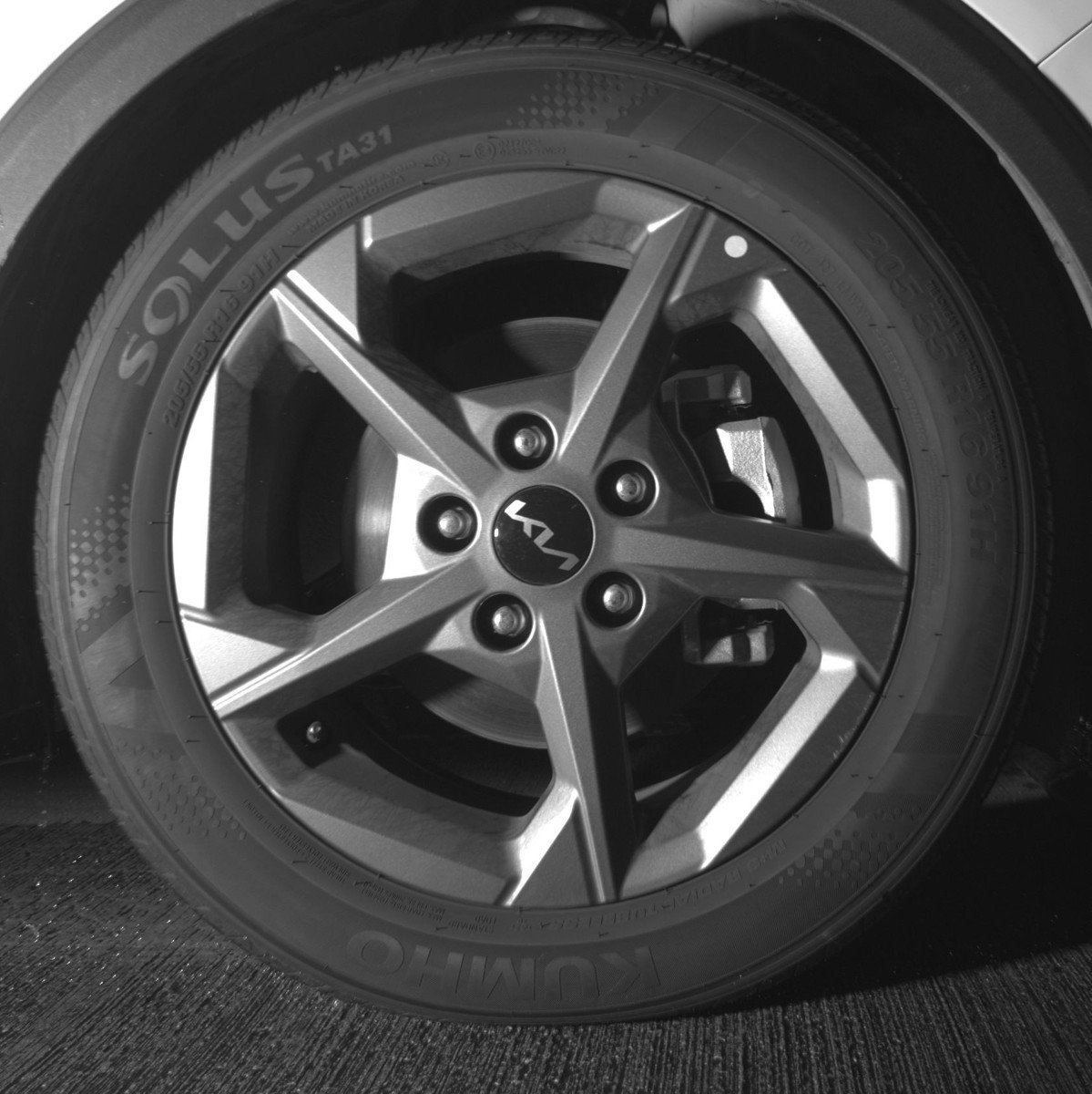Used 2025 Kia K4 FWD image 12