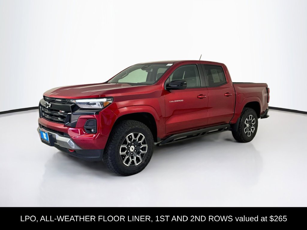 Used 2026 Chevrolet Colorado Z71 w/ Z71 Convenience Package 2 AWD/4WD image 3