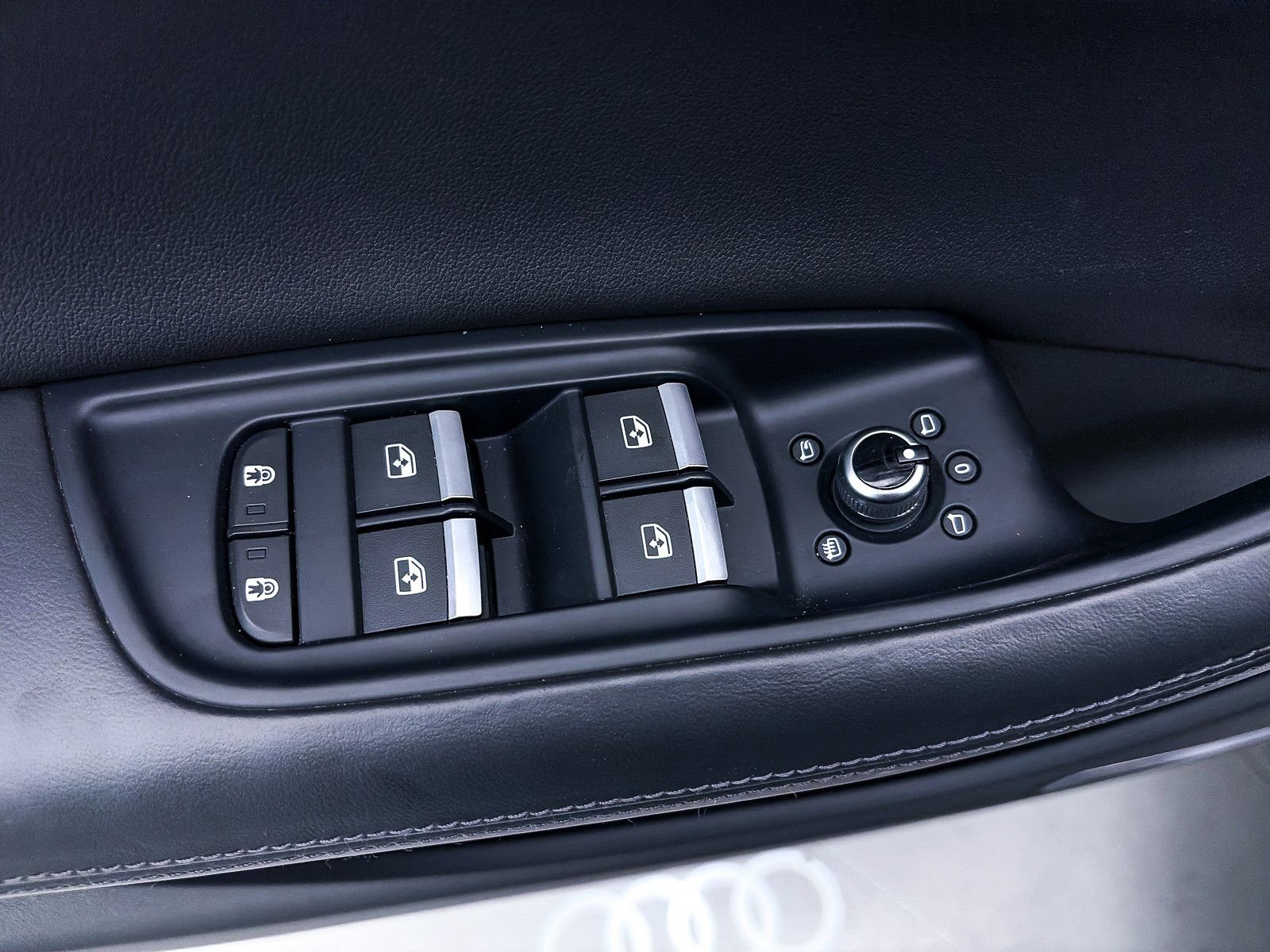 Used 2021 Audi Q7 3.0T Prestige w/ Prestige Package image 16