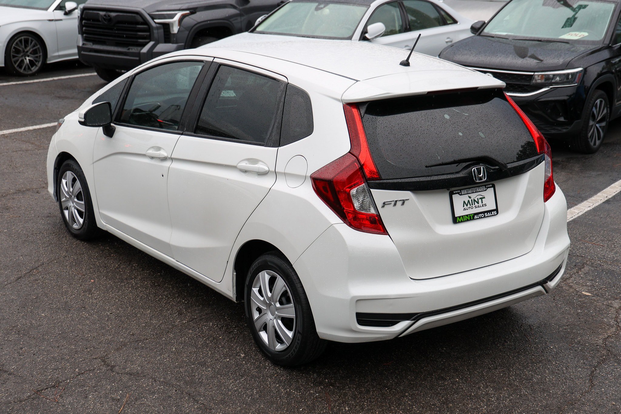 Used 2019 Honda Fit LX image 8