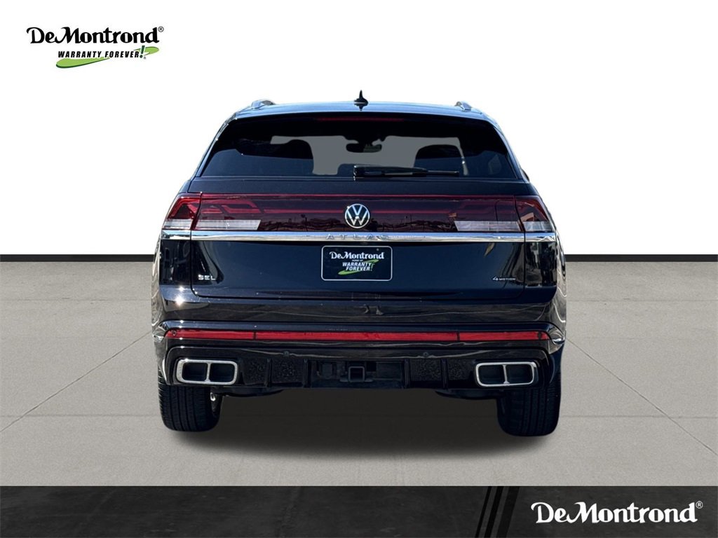 Used 2024 Volkswagen Atlas Cross Sport SEL R-Line image 6