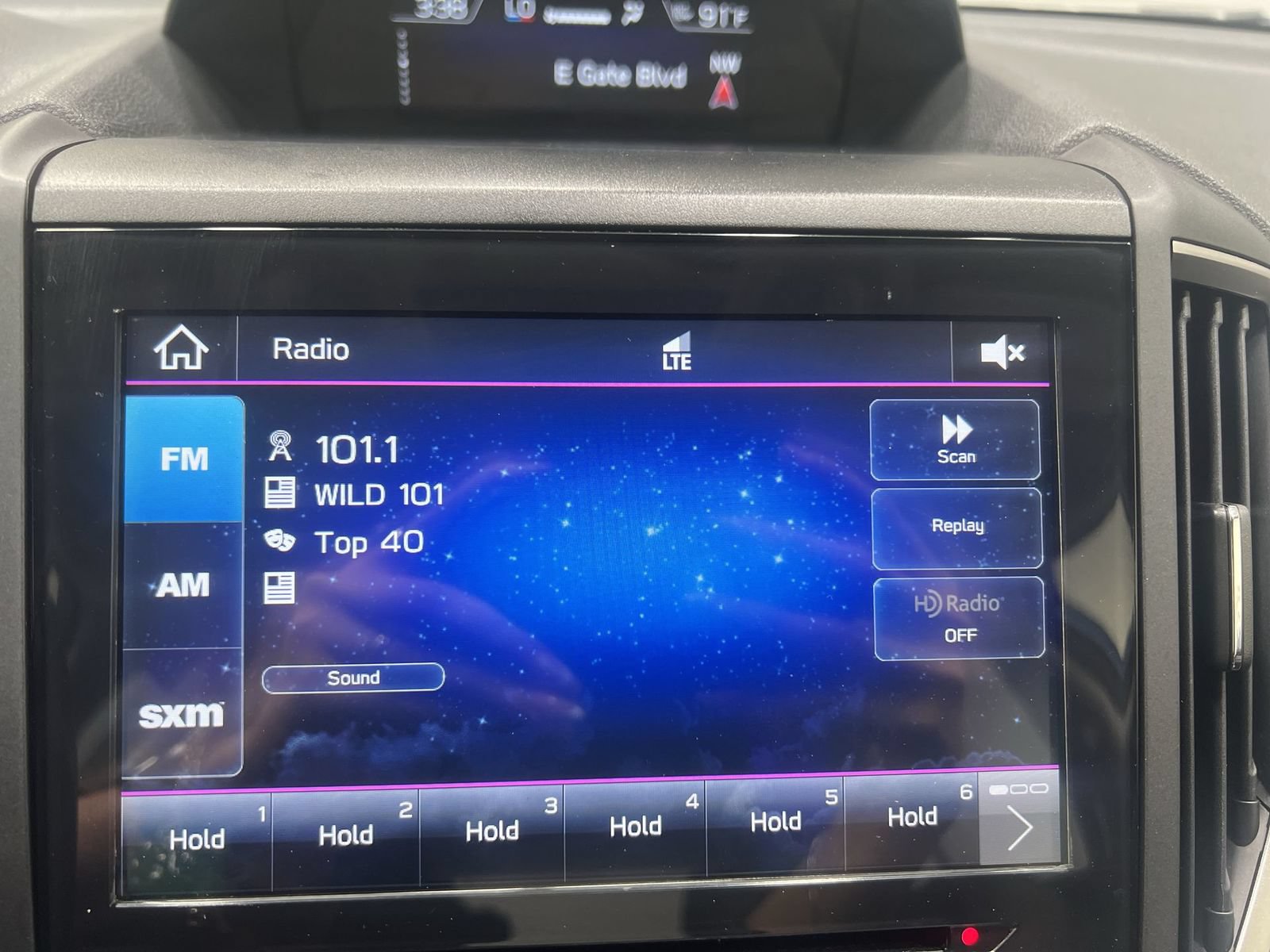 Used 2019 Subaru Crosstrek 2.0i Limited w/ Moonroof Package w/Navigation AWD/4WD image 16
