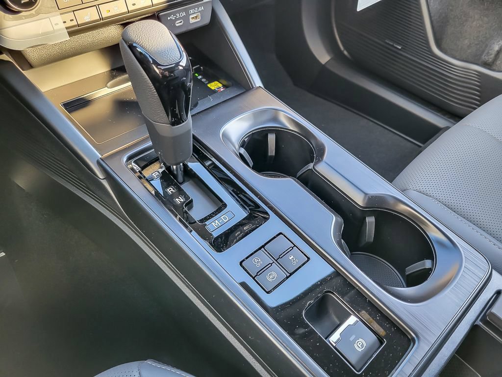 Certified 2026 Subaru Outback Limited AWD/4WD image 17