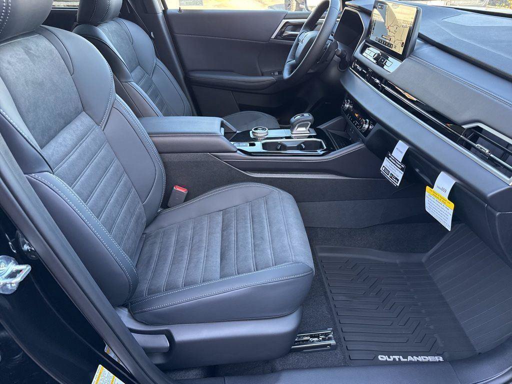New 2026 Mitsubishi Outlander SE FWD image 24