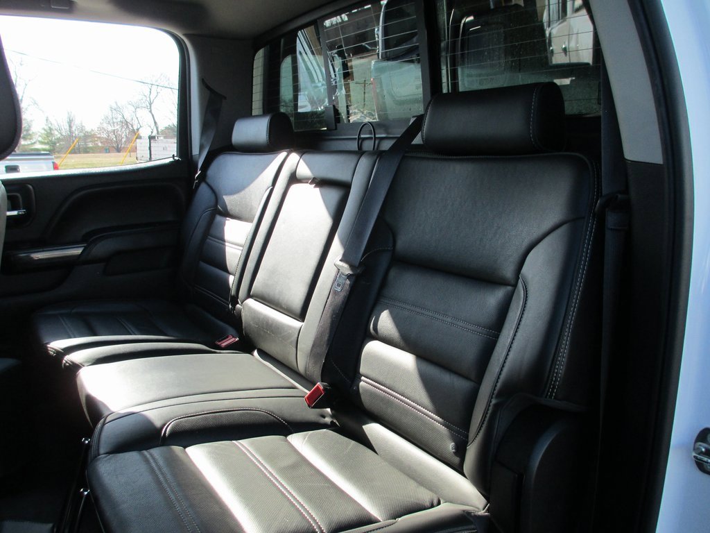 Used 2016 GMC Sierra 3500 Denali w/ Duramax Plus Package image 22