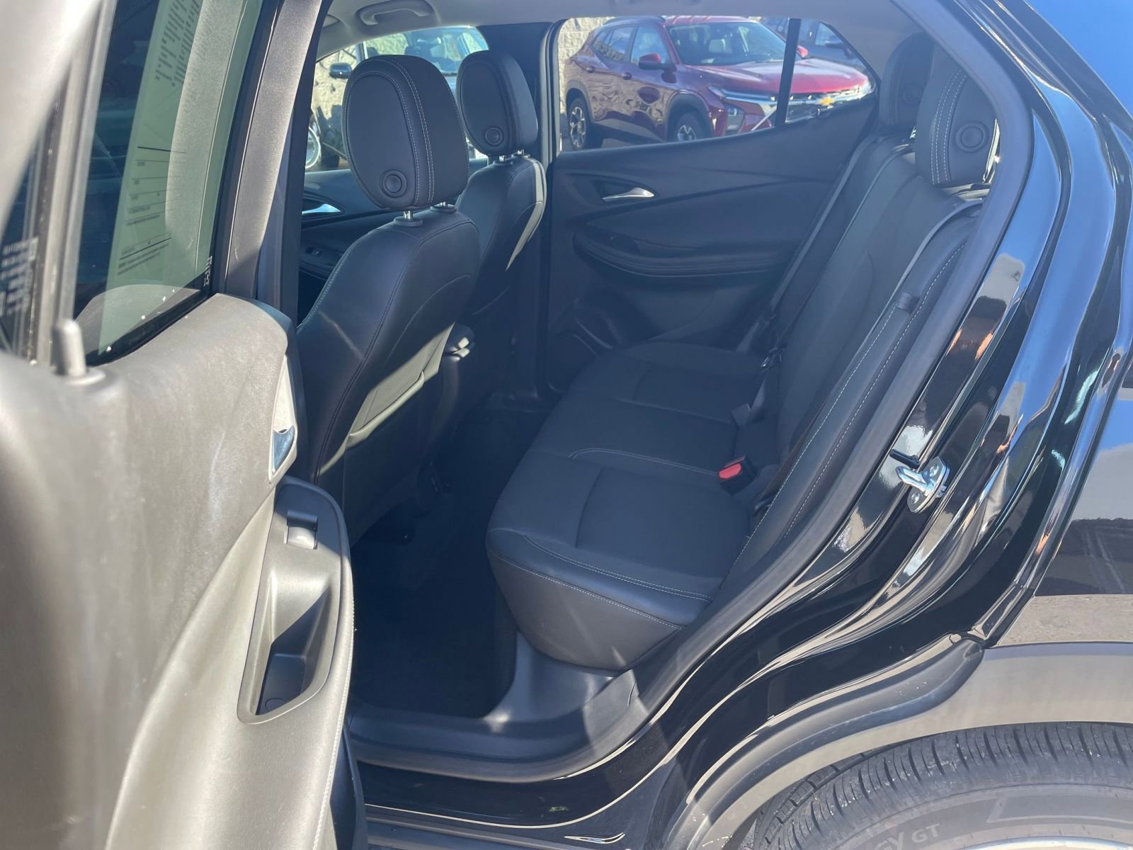 Used 2025 Buick Encore GX Preferred image 24