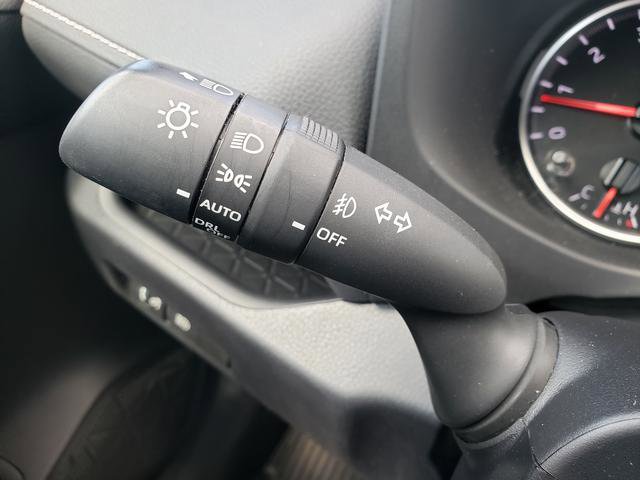 Used 2021 Toyota RAV4 XLE image 28