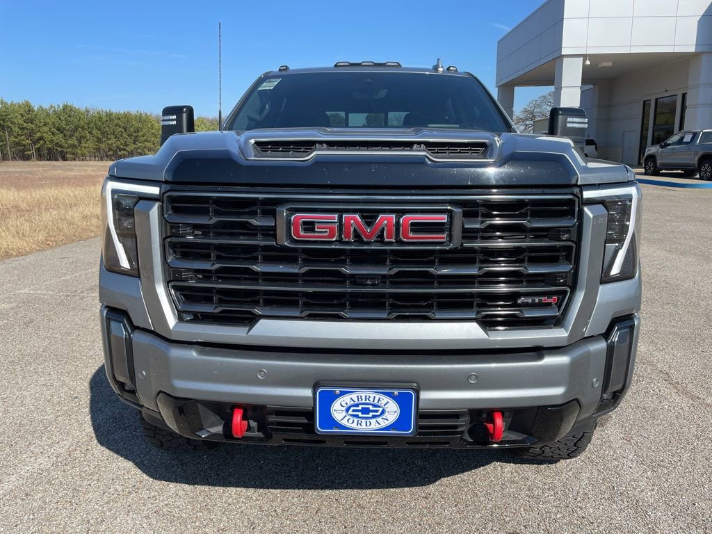 Used 2024 GMC Sierra 2500 AT4 w/ AT4 Premium Plus Package image 8