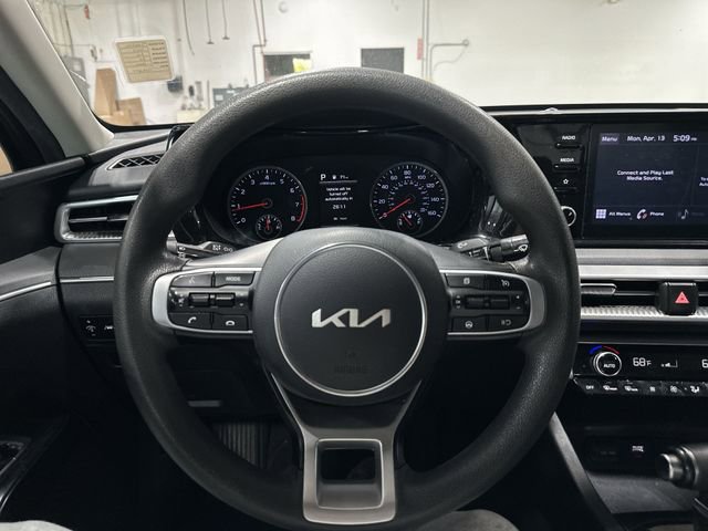 Used 2023 Kia K5 LXS image 15