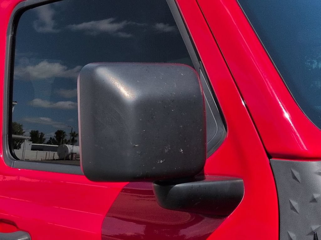 Used 2022 Jeep Wrangler Sport AWD/4WD image 12