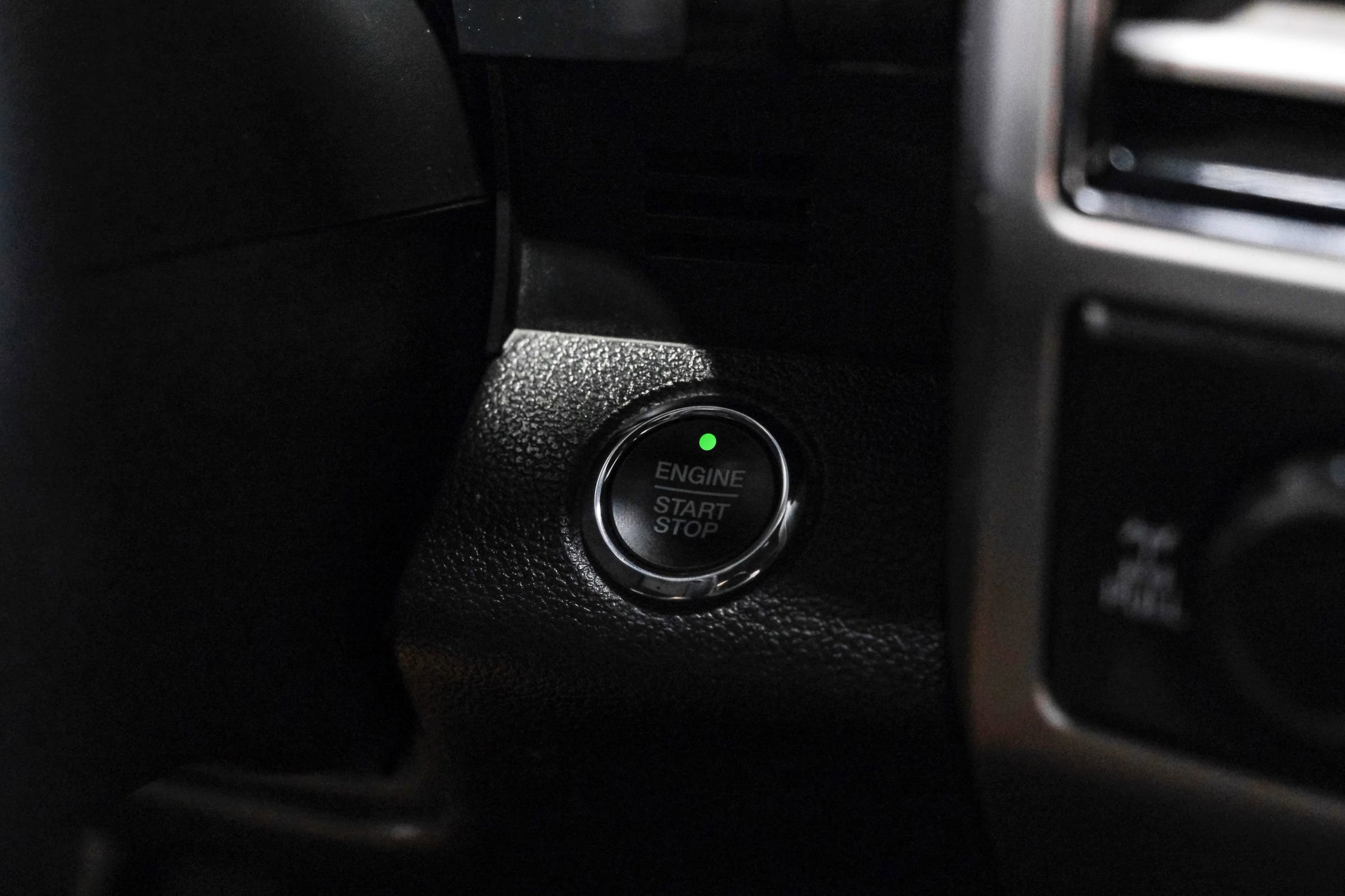 Used 2020 Ford F150 Platinum image 26