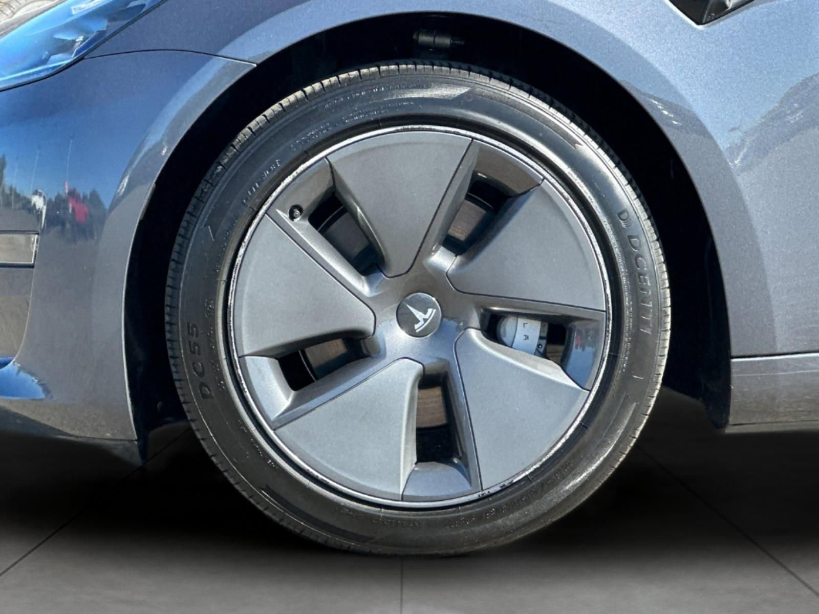 Used 2023 Tesla Model 3 Standard Range RWD image 23