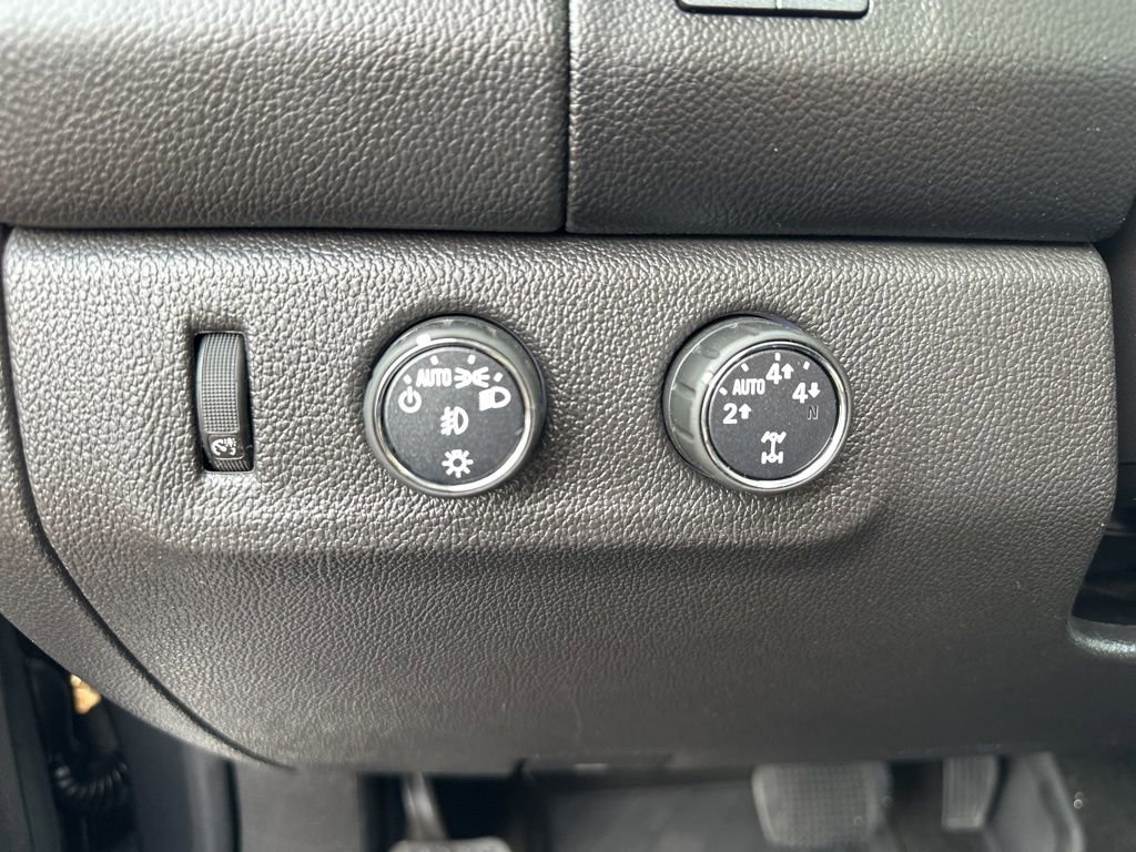 Used 2016 Chevrolet Colorado LT w/ LT Convenience Package image 13