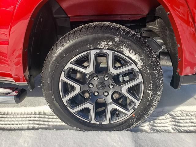 New 2026 RAM 1500 Laramie AWD/4WD image 12