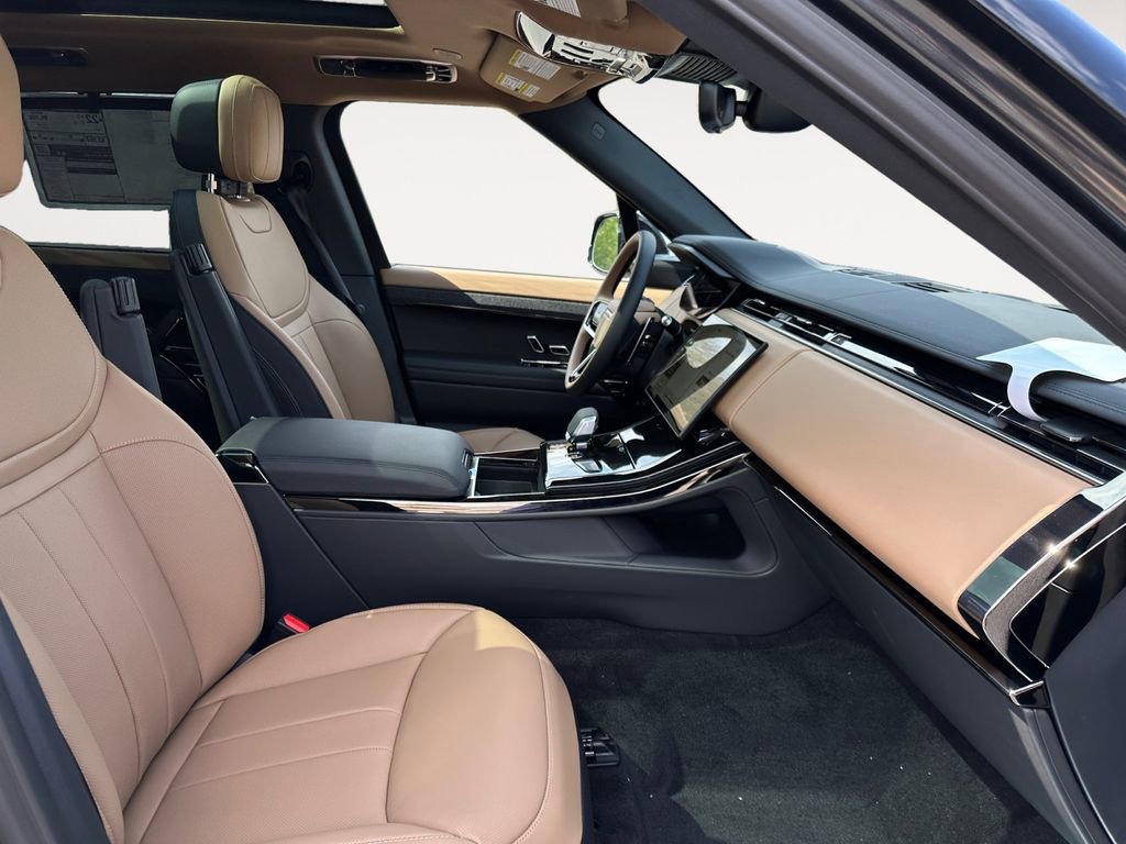 New 2026 Land Rover Range Rover Sport Dynamic SE AWD/4WD image 15