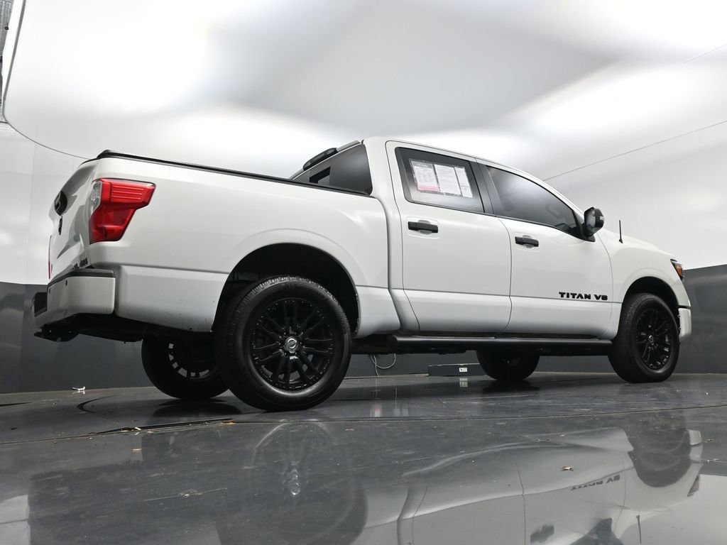 Used 2019 Nissan Titan SL w/ Midnight Edition image 23