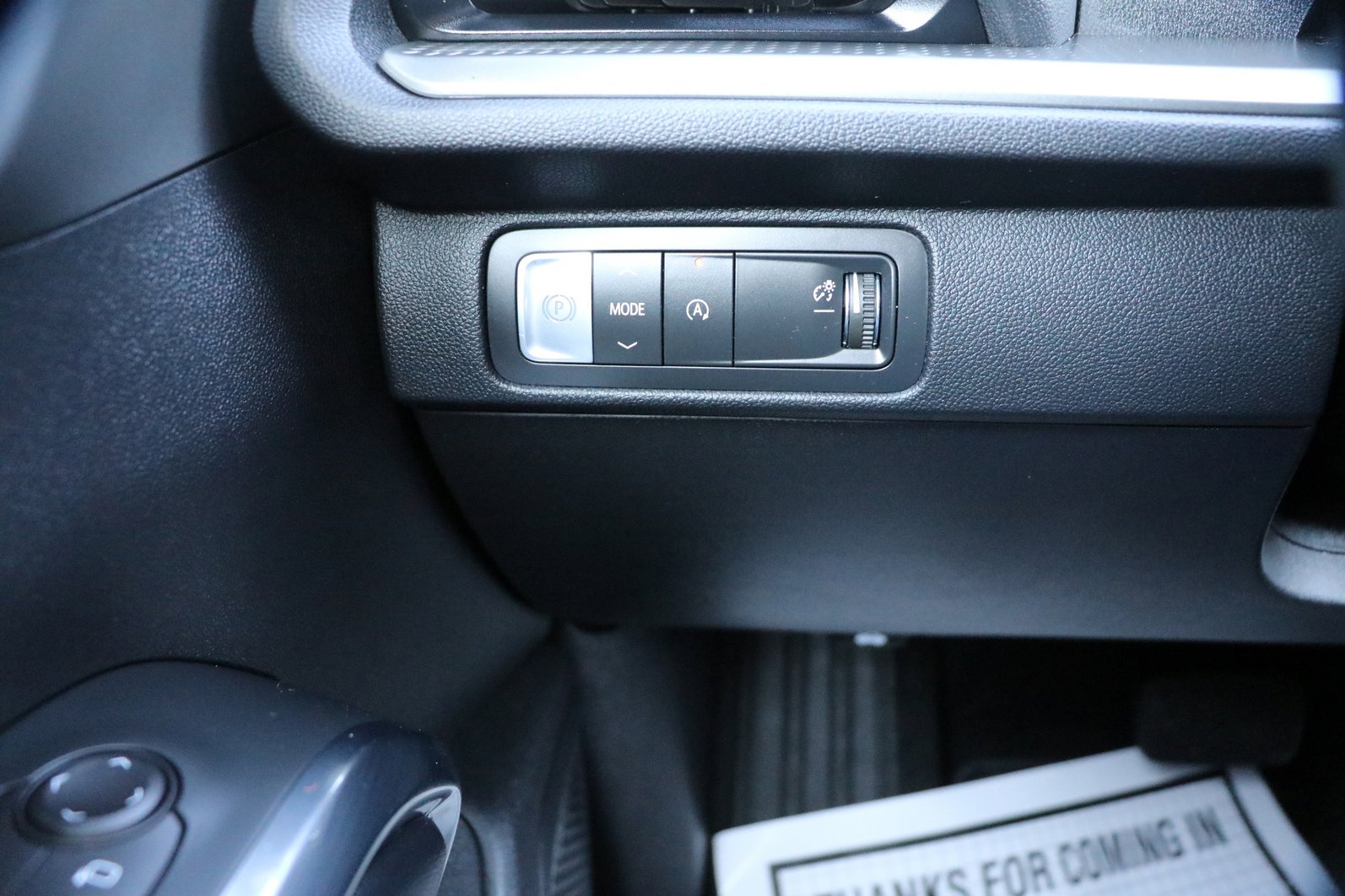 Used 2026 Chevrolet Traverse LT image 12