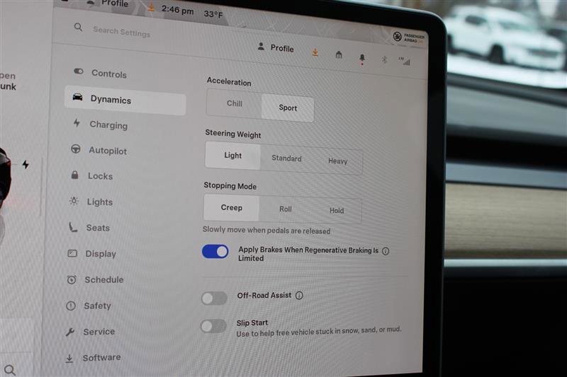 Used 2022 Tesla Model Y Long Range image 16