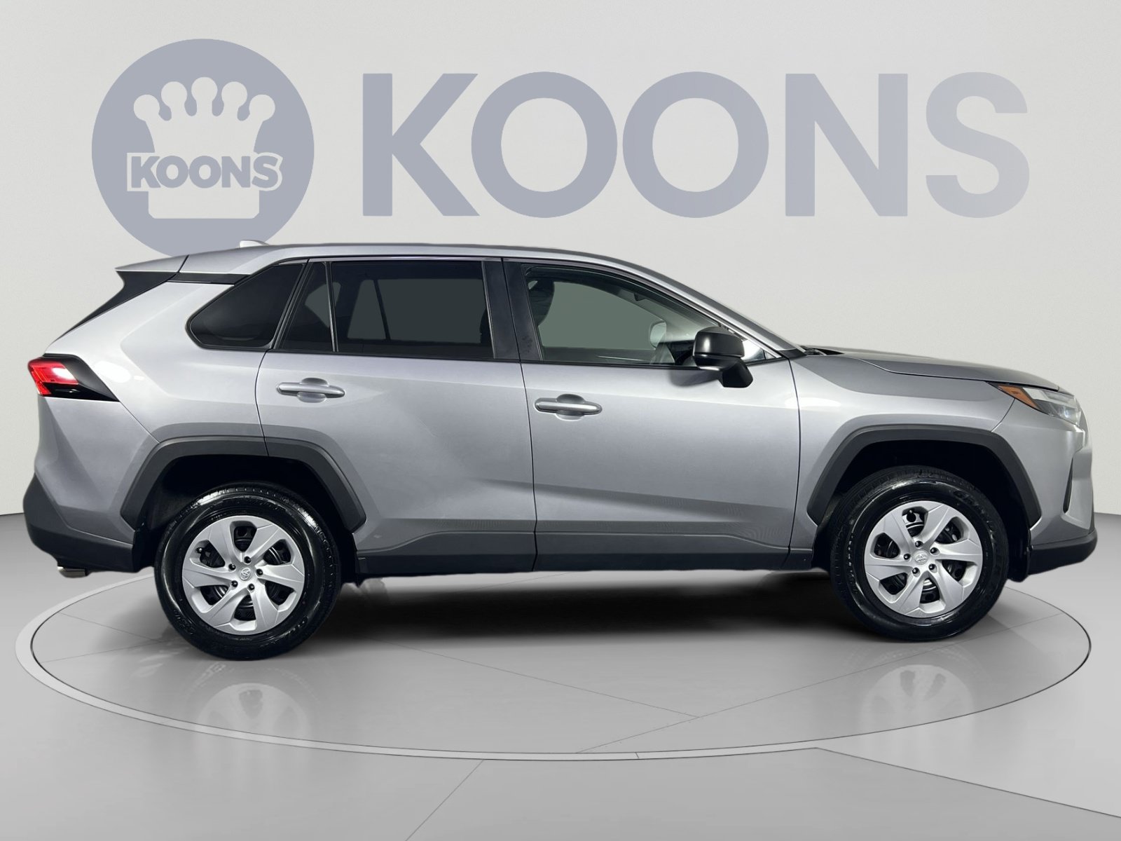 Used 2025 Toyota RAV4 LE FWD image 8