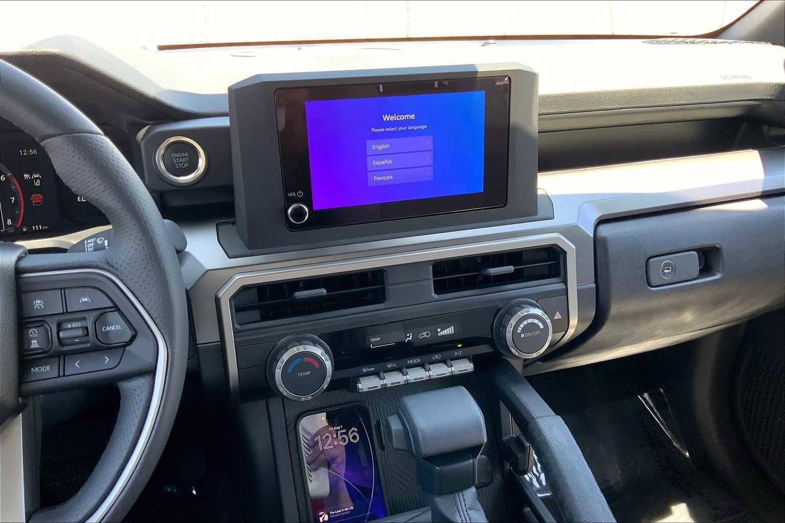 Used 2025 Toyota 4Runner SR5 image 6